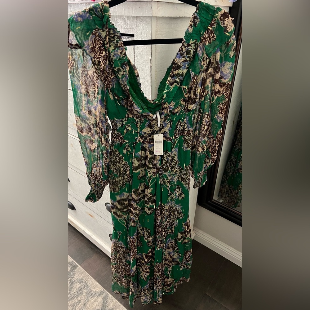 NWT Anthropologie printed deep v long sleeve dress size XXS petite